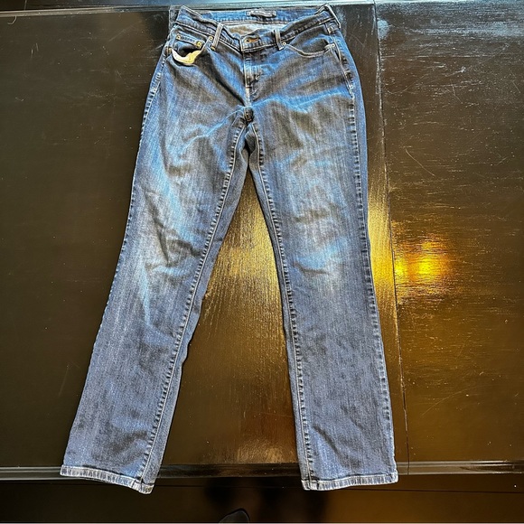 Vintage Retro Levi’s 505 Straight Leg Size 6 28x32 Blue Jean Denim Mom Jean - Picture 1 of 12